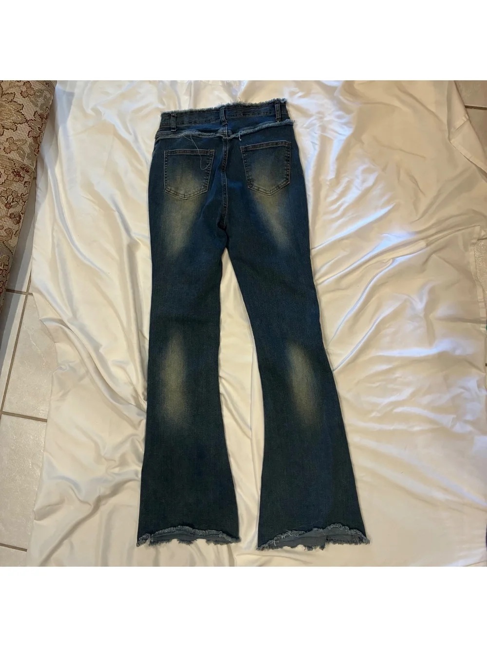 Between Us Womans Sz 7 Y2K Frayed Panel Flared Dark Wash Denim Jeans